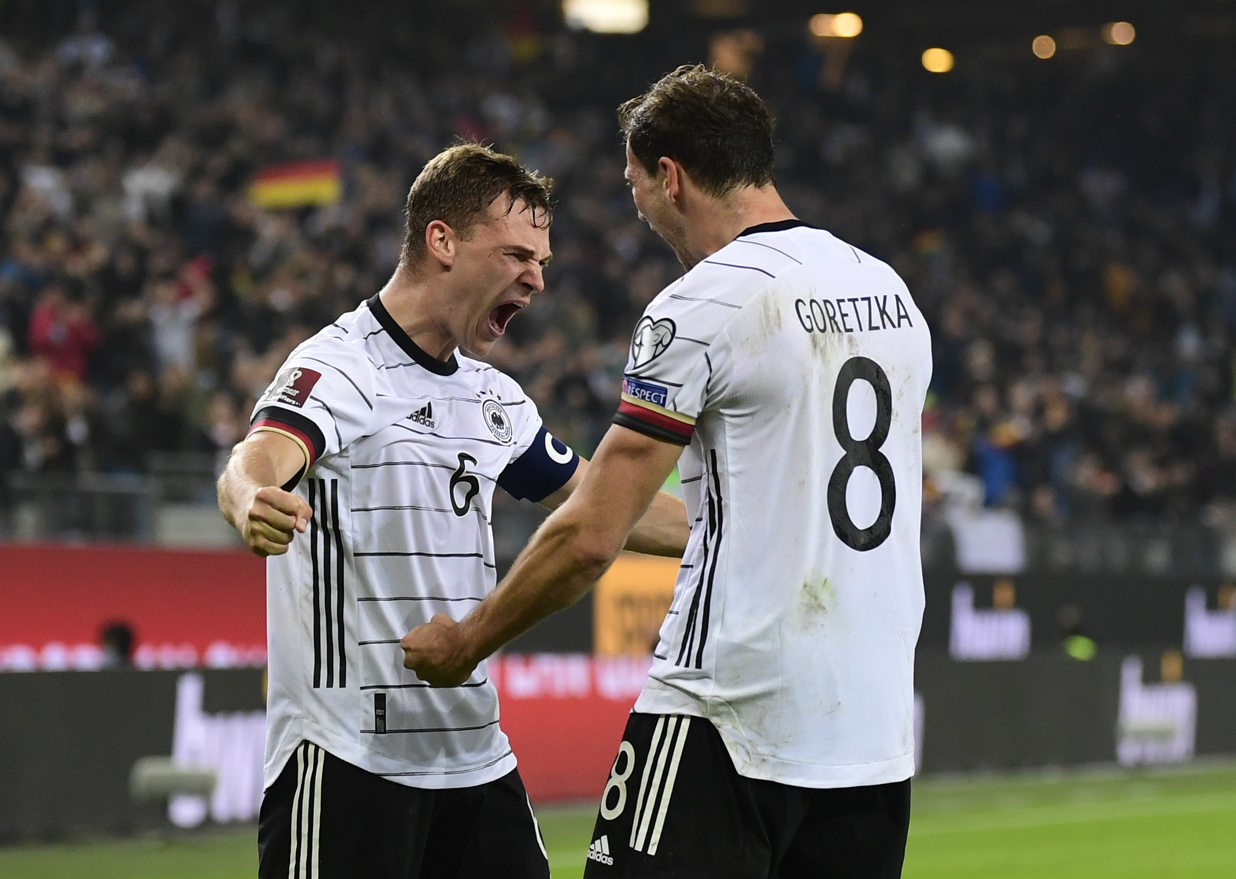 Tuyển Đức tiến sát vé dự World Cup 2022