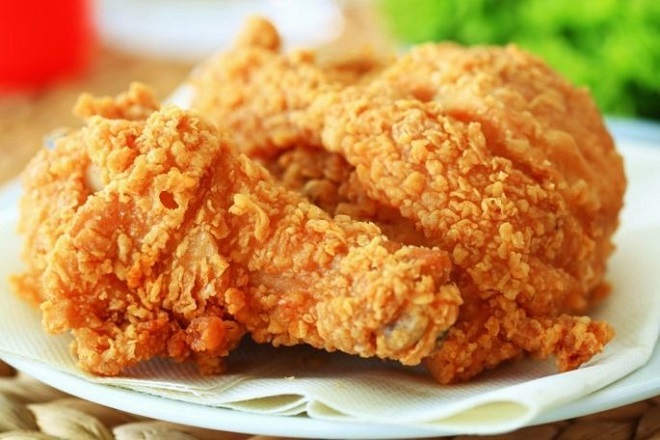 Cách làm món gà rán KFC thơm ngon, bổ dưỡng cho bé