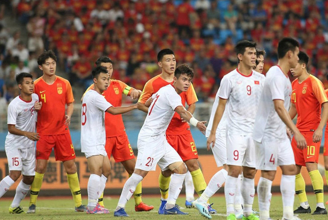 Sau trận thua Trung Quốc - ĐT Việt Nam tụt hạng trên BXH thế giới?