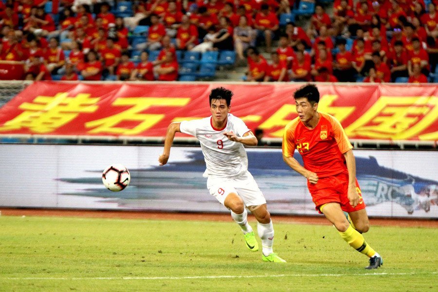 ĐT Việt Nam rơi khỏi top 100 FIFA sau trận thua Trung Quốc?